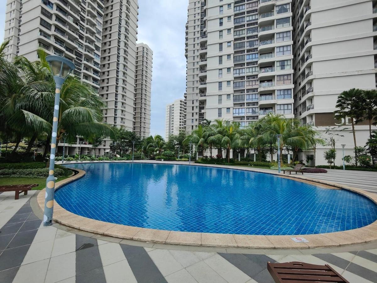 15johor, Near Ciq, Danga Bay Free Parking 2br6pax * Johor Bahru