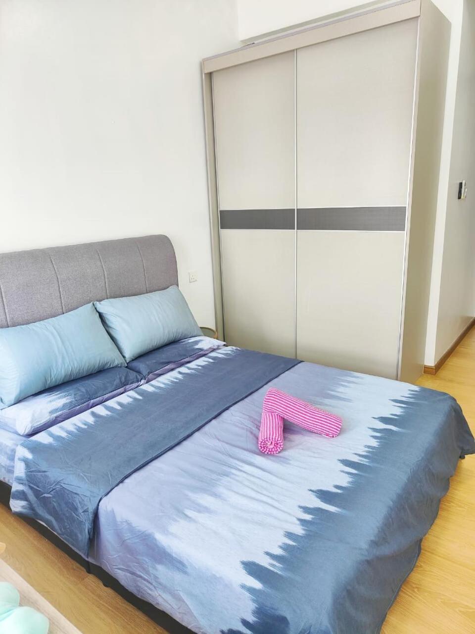 15johor, Near Ciq, Danga Bay Free Parking 2br6pax * Johor Bahru